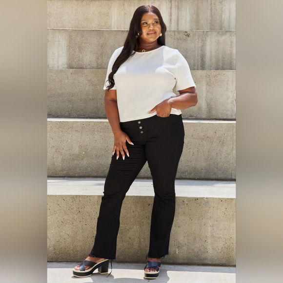 And The Why Pearly White Full Size Criss Cross Pearl Detail Open Back Top - Picture 12 of 12